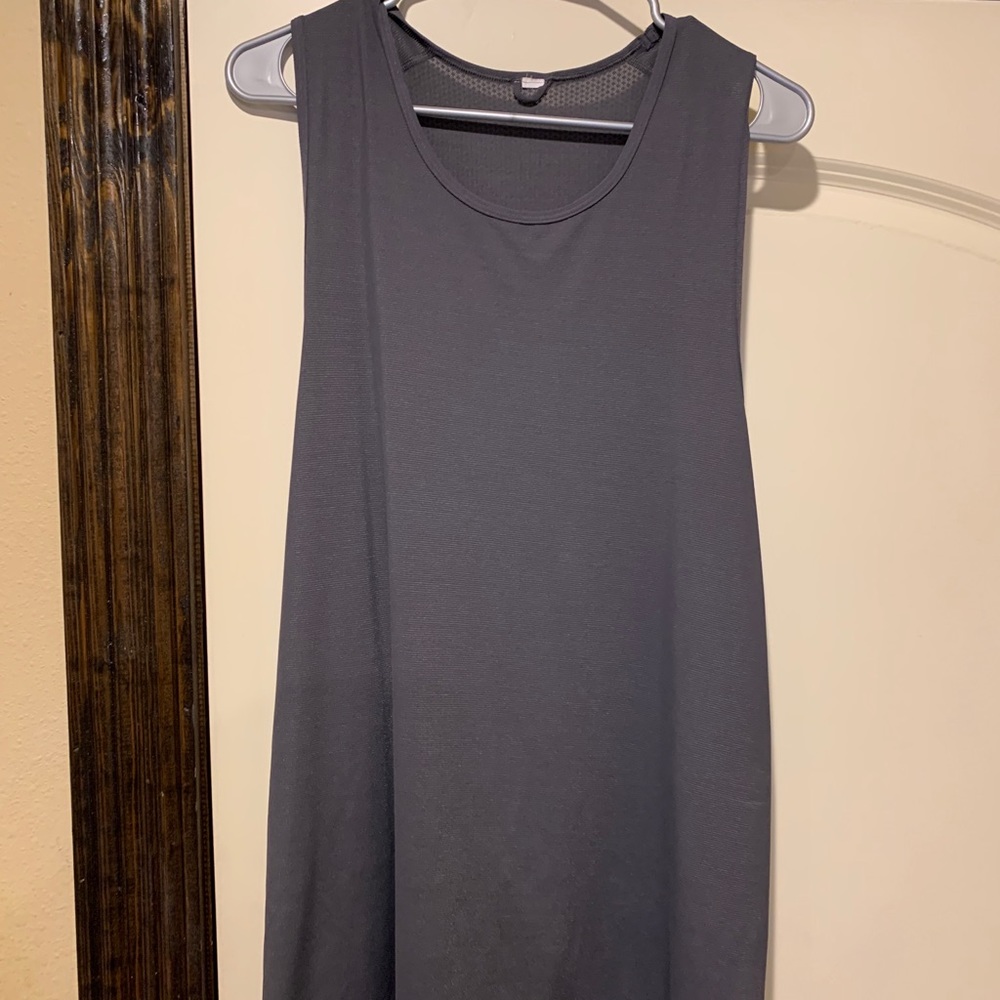 XL tank top